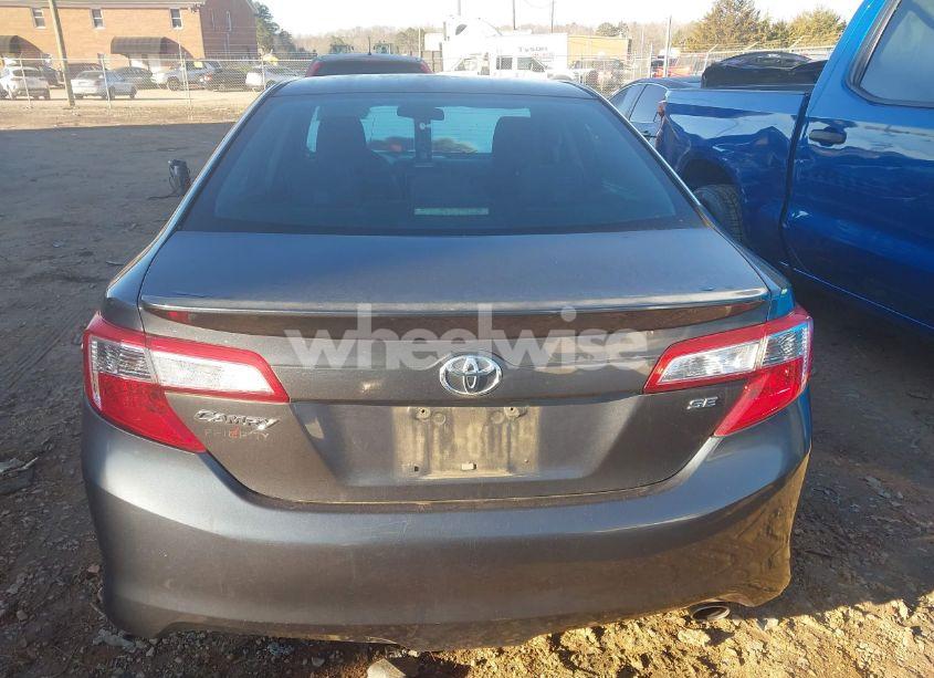 Photo 16 of 2013 Toyota Camry SE (VIN 4T1BF1FK2DU678684)