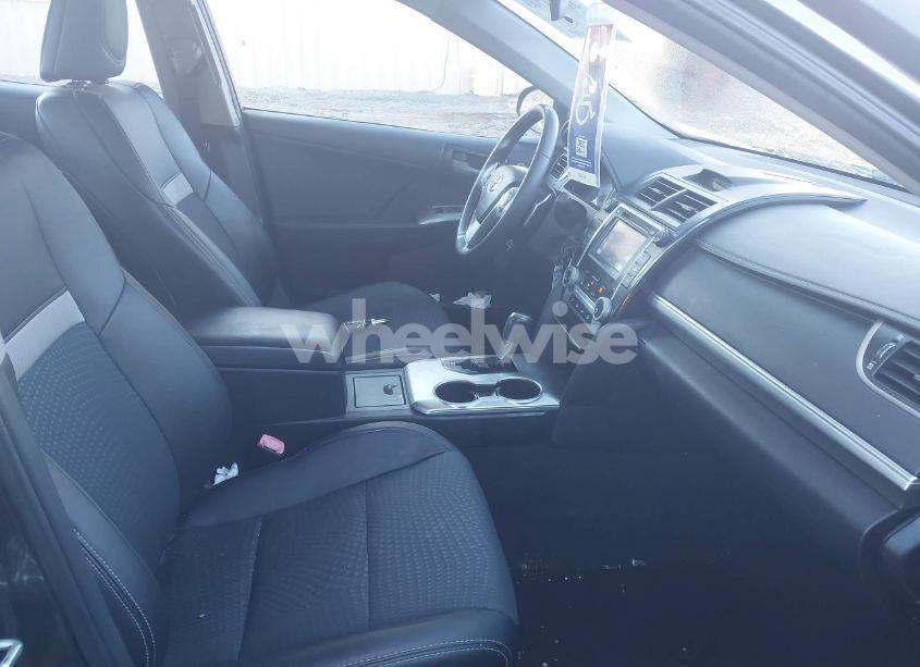 Photo 5 of 2013 Toyota Camry SE (VIN 4T1BF1FK2DU678684)