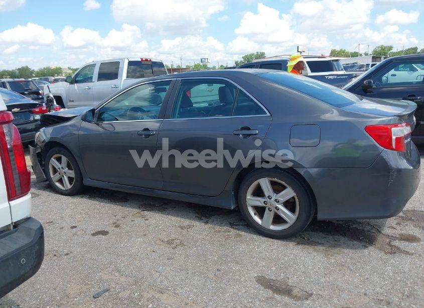 Photo 14 of 2013 Toyota Camry SE (VIN 4T1BF1FK2DU683772)