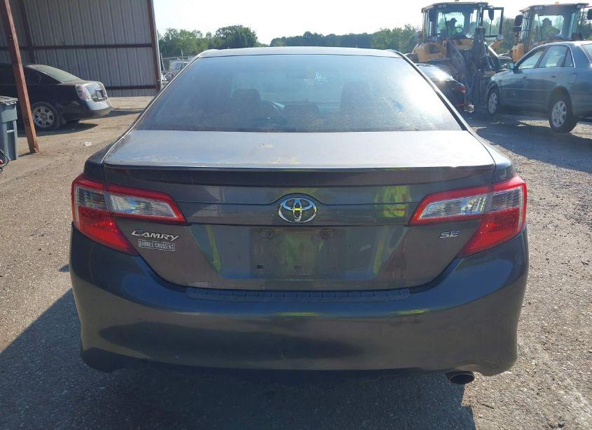 Photo 16 of 2013 Toyota Camry SE (VIN 4T1BF1FK2DU704202)
