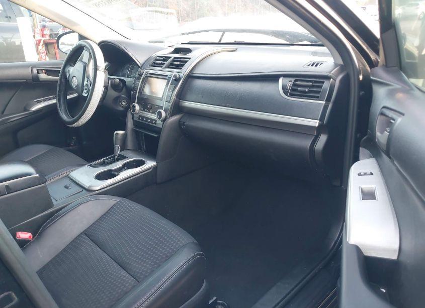 Photo 5 of 2013 Toyota Camry SE (VIN 4T1BF1FK2DU704751)