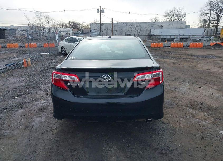 Photo 16 of 2013 Toyota Camry SE (VIN 4T1BF1FK2DU714115)