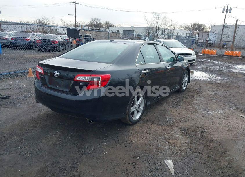 Photo 4 of 2013 Toyota Camry SE (VIN 4T1BF1FK2DU714115)