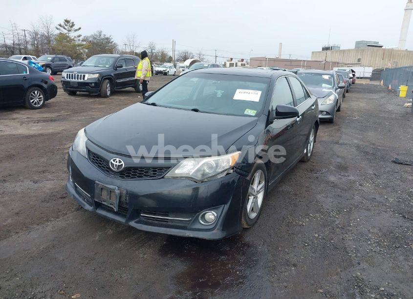 Photo 6 of 2013 Toyota Camry SE (VIN 4T1BF1FK2DU714115)