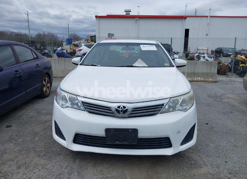 Photo 12 of 2013 Toyota Camry L (VIN 4T1BF1FK2DU714485)