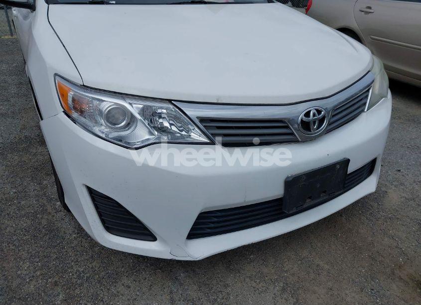 Photo 6 of 2013 Toyota Camry L (VIN 4T1BF1FK2DU714485)