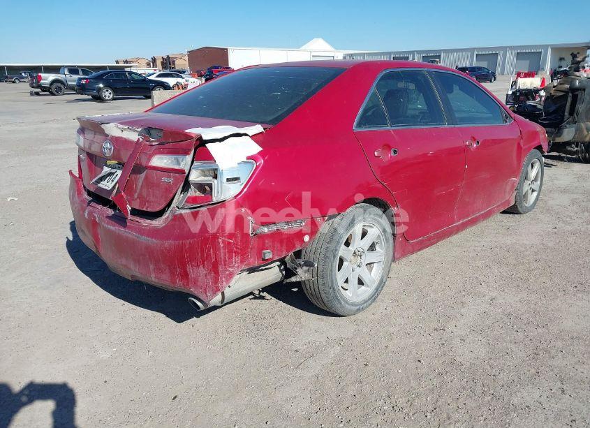 Photo 4 of 2013 Toyota Camry SE (VIN 4T1BF1FK2DU718942)