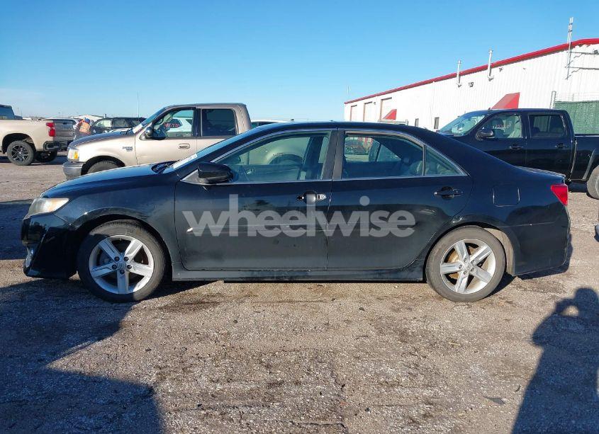 Photo 14 of 2013 Toyota Camry SE (VIN 4T1BF1FK2DU722330)