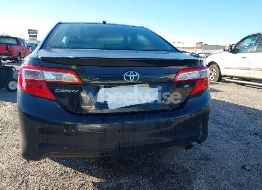 Photo 16 of 2013 Toyota Camry SE (VIN 4T1BF1FK2DU722330)