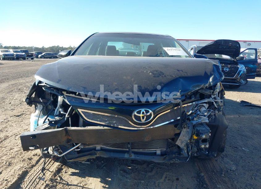 Photo 13 of 2014 Toyota Camry SE (VIN 4T1BF1FK2EU306036)