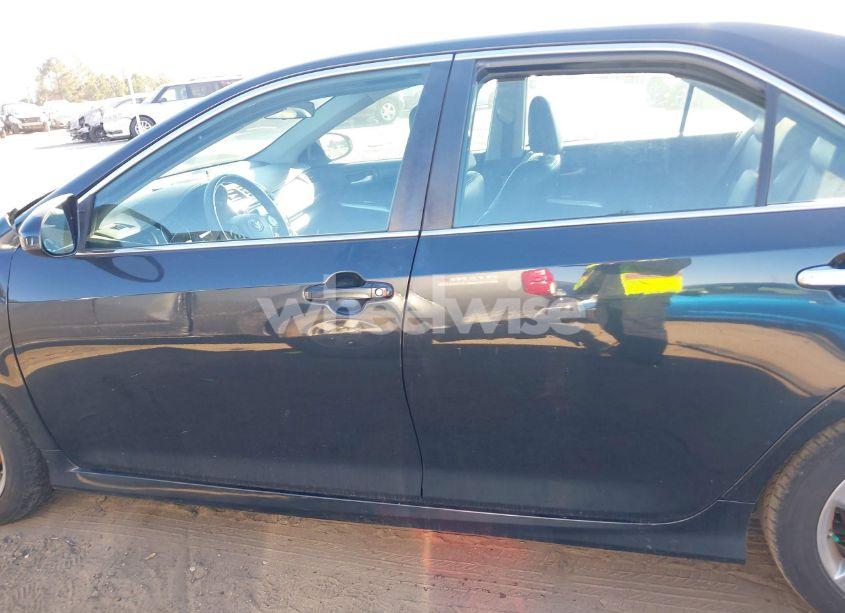 Photo 15 of 2014 Toyota Camry SE (VIN 4T1BF1FK2EU306036)