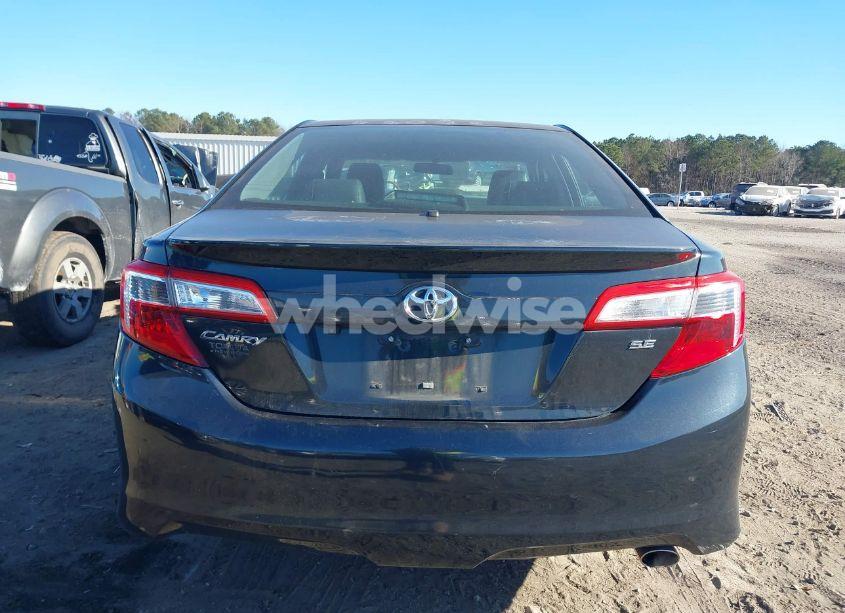 Photo 17 of 2014 Toyota Camry SE (VIN 4T1BF1FK2EU306036)