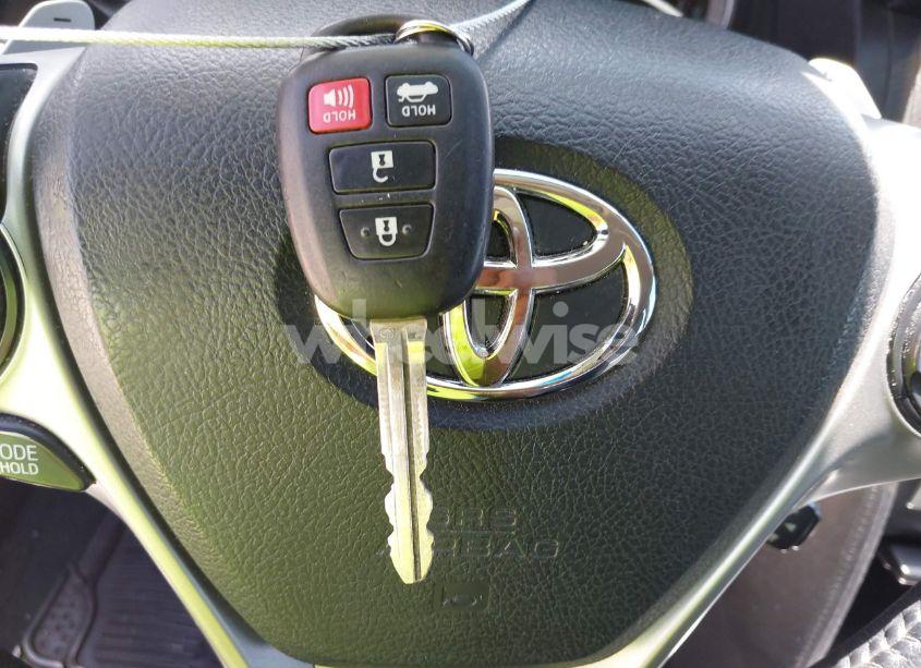 Photo 11 of 2014 Toyota Camry SE (VIN 4T1BF1FK2EU319840)