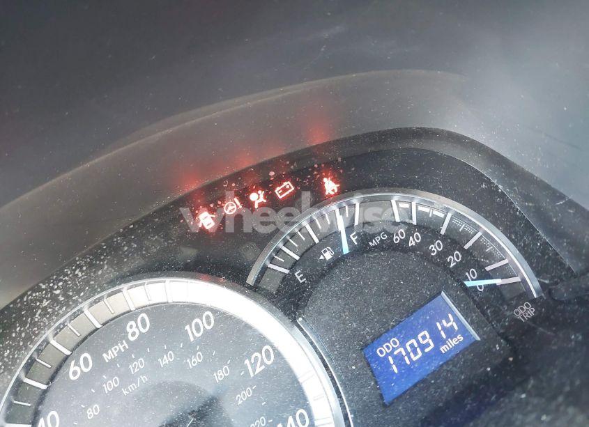 Photo 15 of 2014 Toyota Camry SE (VIN 4T1BF1FK2EU320308)