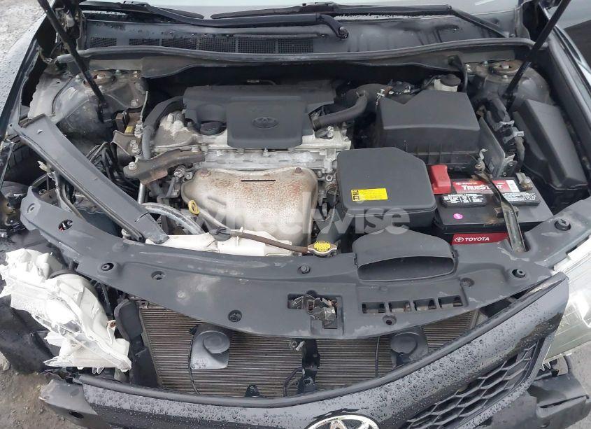 Photo 10 of 2014 Toyota Camry SE (VIN 4T1BF1FK2EU334404)