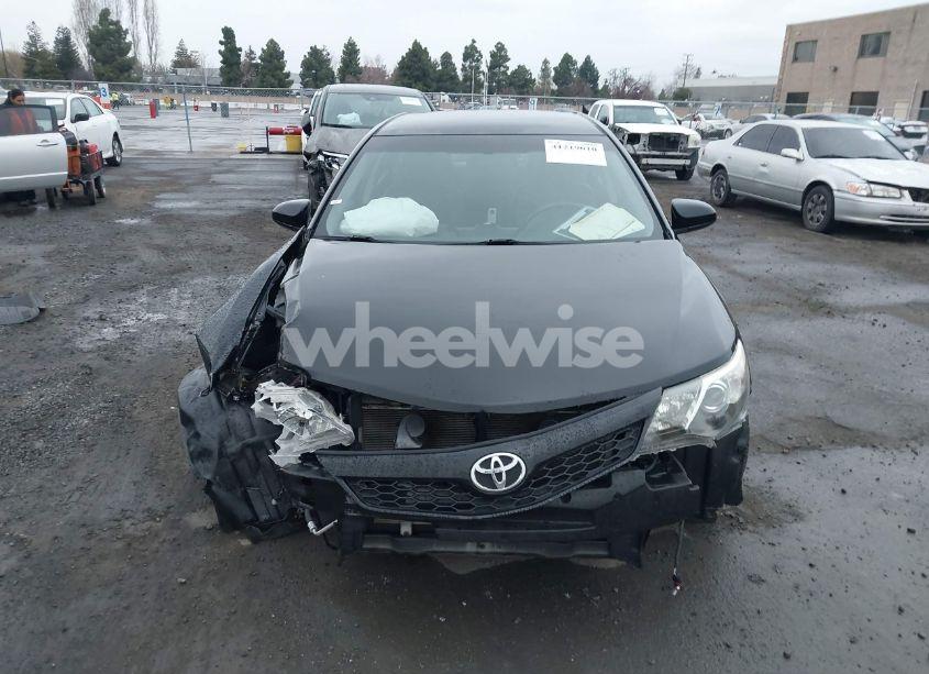 Photo 11 of 2014 Toyota Camry SE (VIN 4T1BF1FK2EU334404)