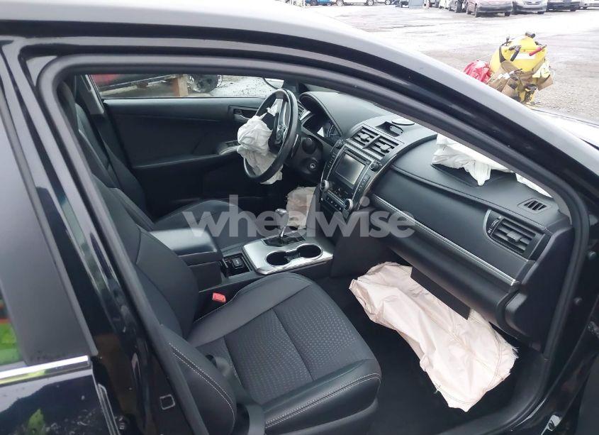 Photo 5 of 2014 Toyota Camry SE (VIN 4T1BF1FK2EU334404)