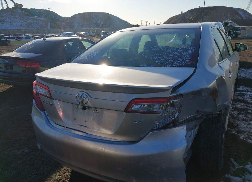 Photo 17 of 2014 Toyota Camry SE (VIN 4T1BF1FK2EU350232)