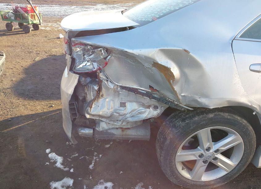 Photo 19 of 2014 Toyota Camry SE (VIN 4T1BF1FK2EU350232)