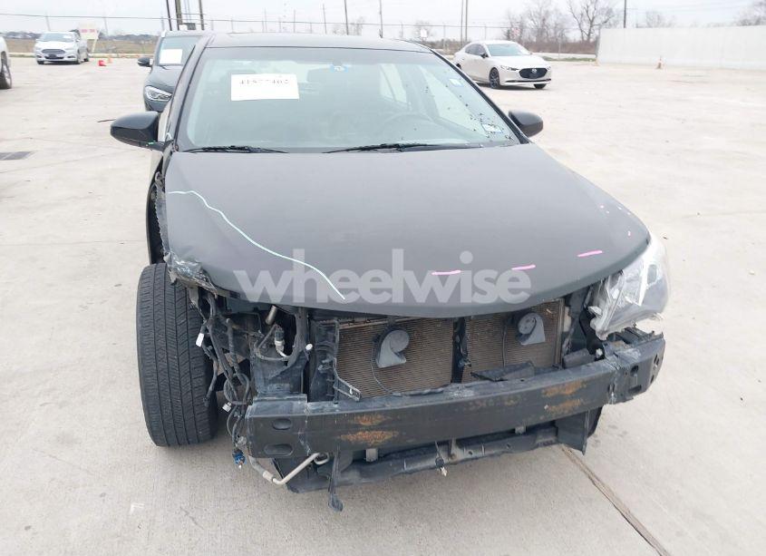 Photo 6 of 2014 Toyota Camry SE (VIN 4T1BF1FK2EU364101)