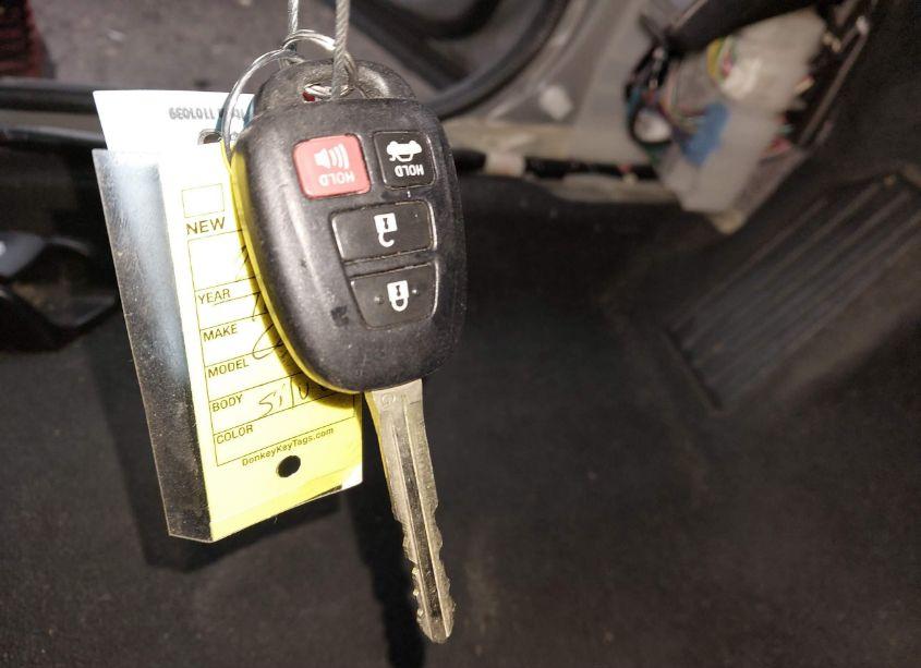 Photo 11 of 2014 Toyota Camry SE (VIN 4T1BF1FK2EU365071)