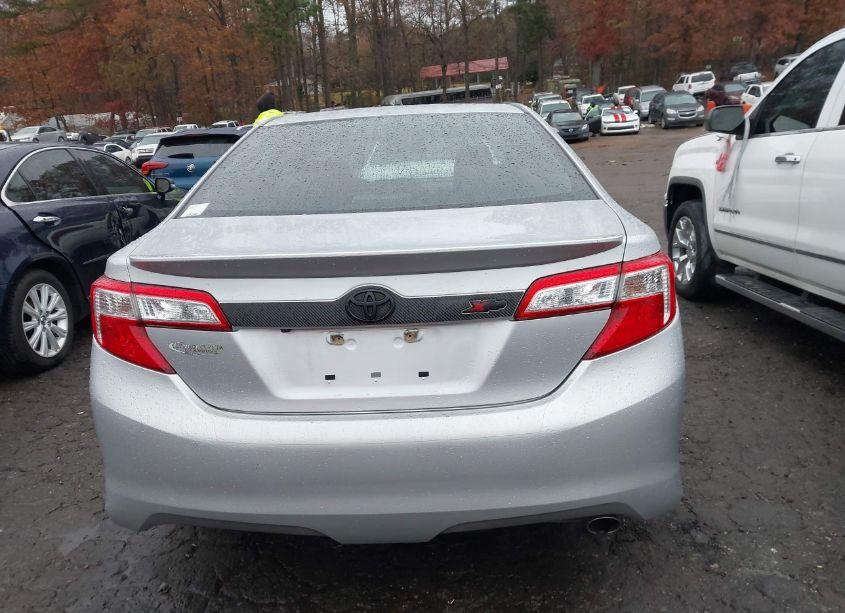 Photo 16 of 2014 Toyota Camry SE (VIN 4T1BF1FK2EU365071)