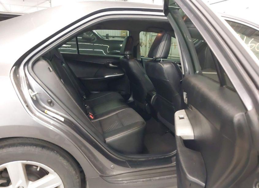 Photo 8 of 2014 Toyota Camry SE (VIN 4T1BF1FK2EU375194)