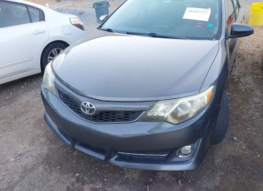 Photo 6 of 2014 Toyota Camry SE (VIN 4T1BF1FK2EU376684)