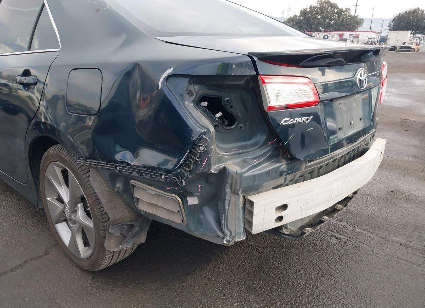 Photo 6 of 2014 Toyota Camry SE SPORT (VIN 4T1BF1FK2EU378600)