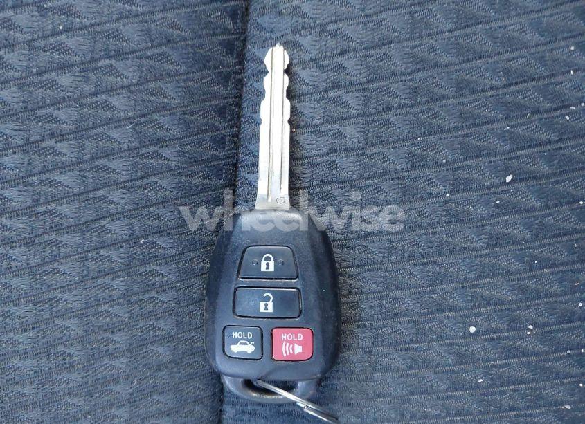 Photo 11 of 2014 Toyota Camry SE SPORT (VIN 4T1BF1FK2EU385742)