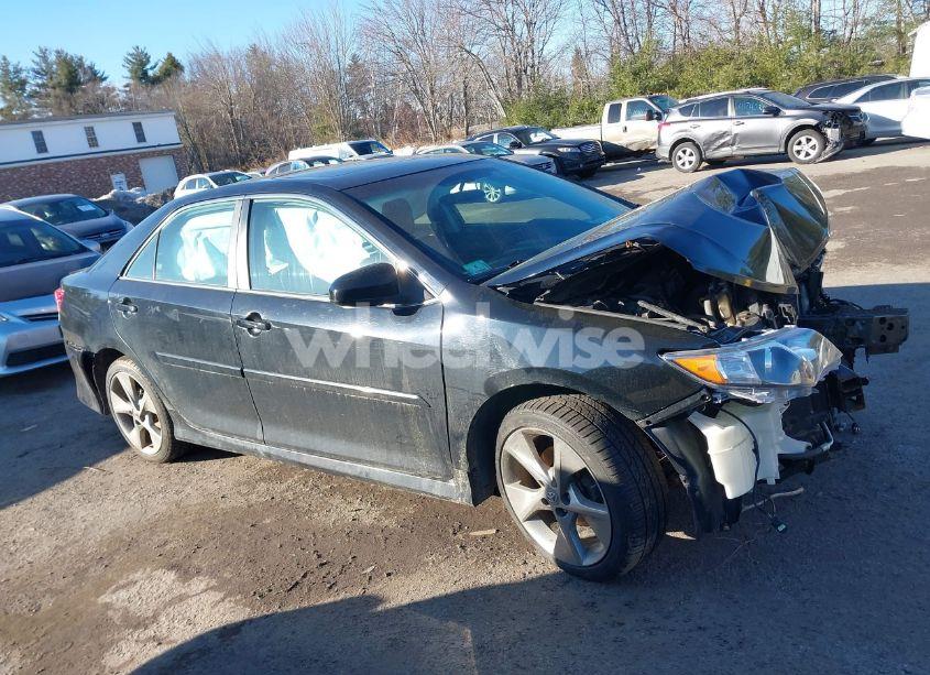 Photo 14 of 2014 Toyota Camry SE SPORT (VIN 4T1BF1FK2EU385742)