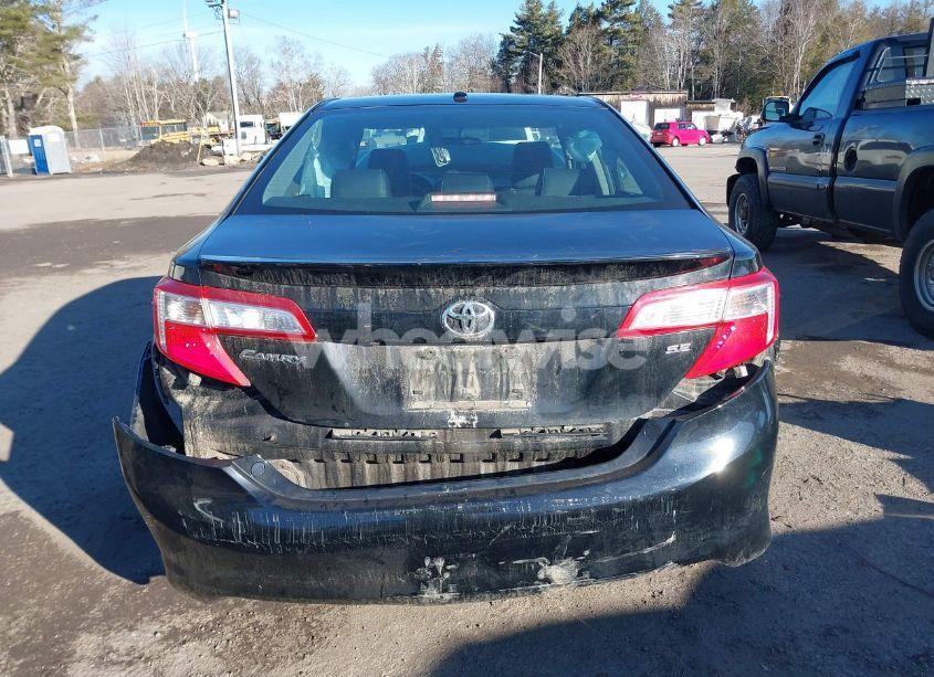 Photo 19 of 2014 Toyota Camry SE SPORT (VIN 4T1BF1FK2EU385742)