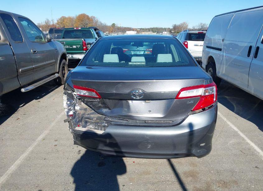 Photo 16 of 2014 Toyota Camry LE (VIN 4T1BF1FK2EU398622)