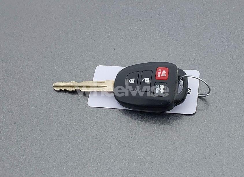 Photo 11 of 2014 Toyota Camry SE (VIN 4T1BF1FK2EU399060)