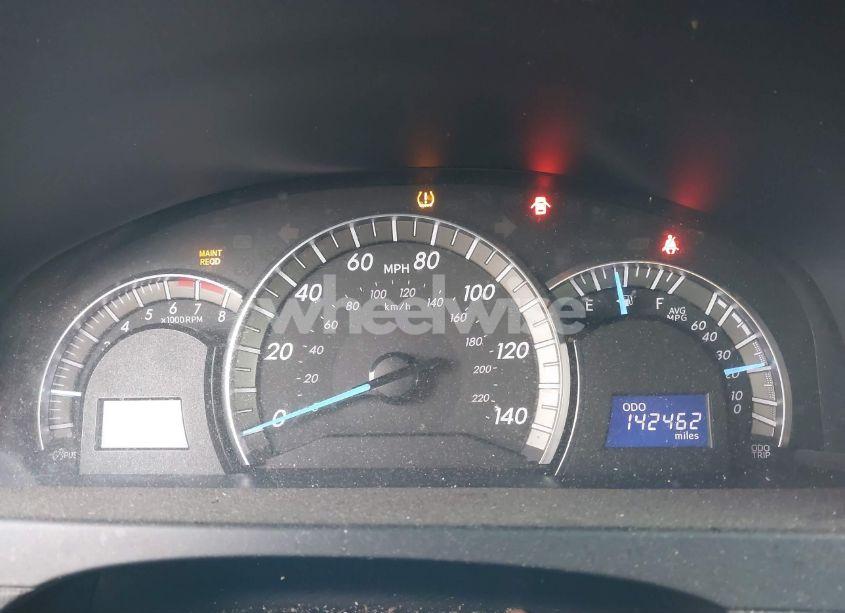 Photo 7 of 2014 Toyota Camry SE (VIN 4T1BF1FK2EU399060)