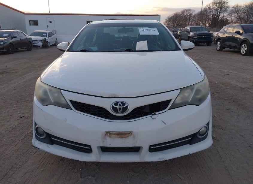 Photo 12 of 2014 Toyota Camry SE (VIN 4T1BF1FK2EU402457)