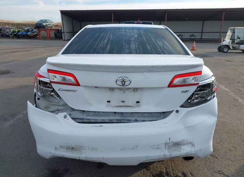 Photo 16 of 2014 Toyota Camry SE (VIN 4T1BF1FK2EU409487)