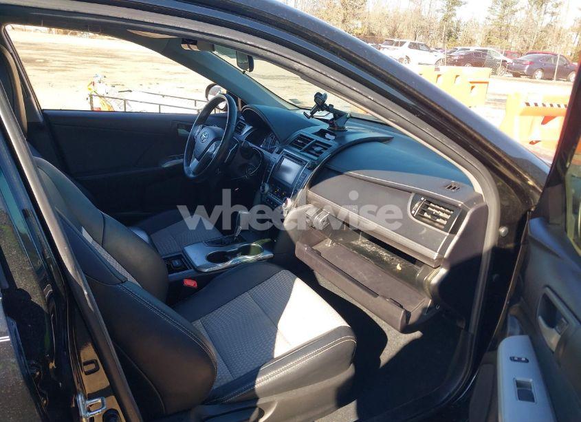 Photo 5 of 2014 Toyota Camry SE (VIN 4T1BF1FK2EU417105)