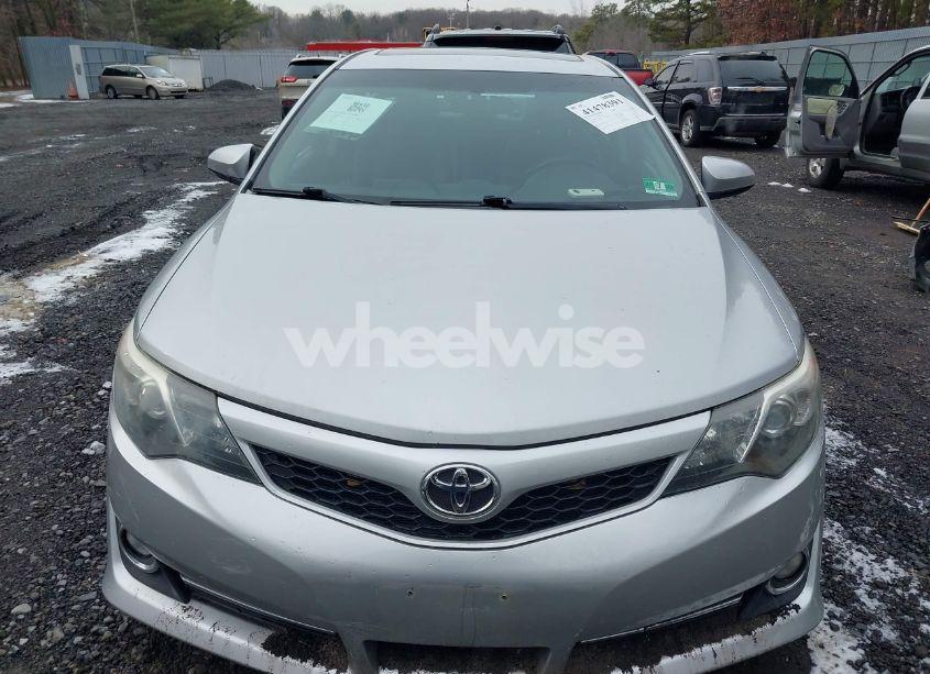 Photo 12 of 2014 Toyota Camry SE SPORT (VIN 4T1BF1FK2EU452887)