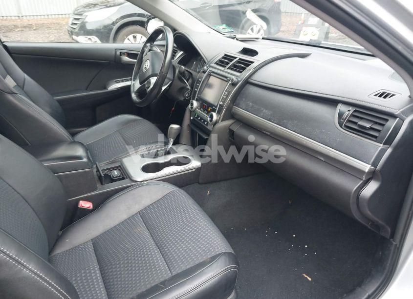 Photo 5 of 2014 Toyota Camry SE SPORT (VIN 4T1BF1FK2EU452887)