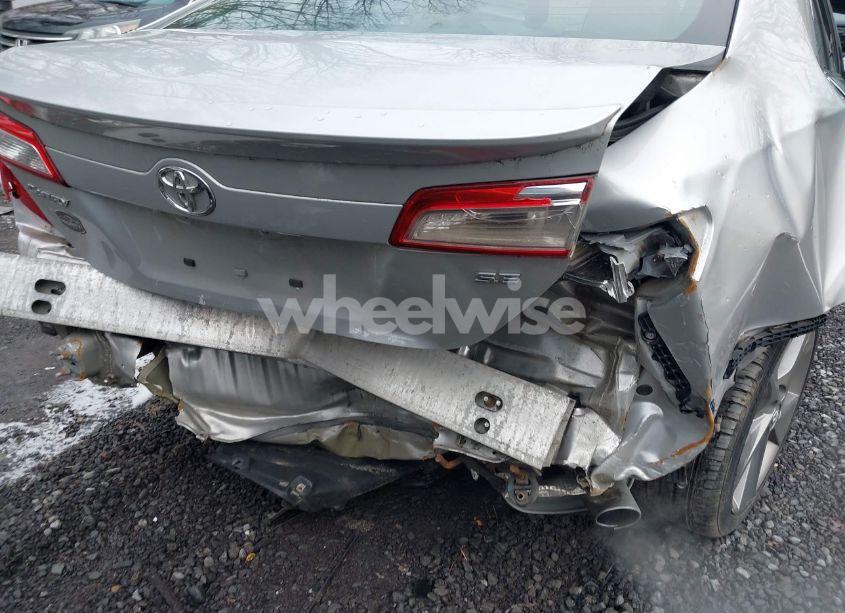 Photo 6 of 2014 Toyota Camry SE SPORT (VIN 4T1BF1FK2EU452887)