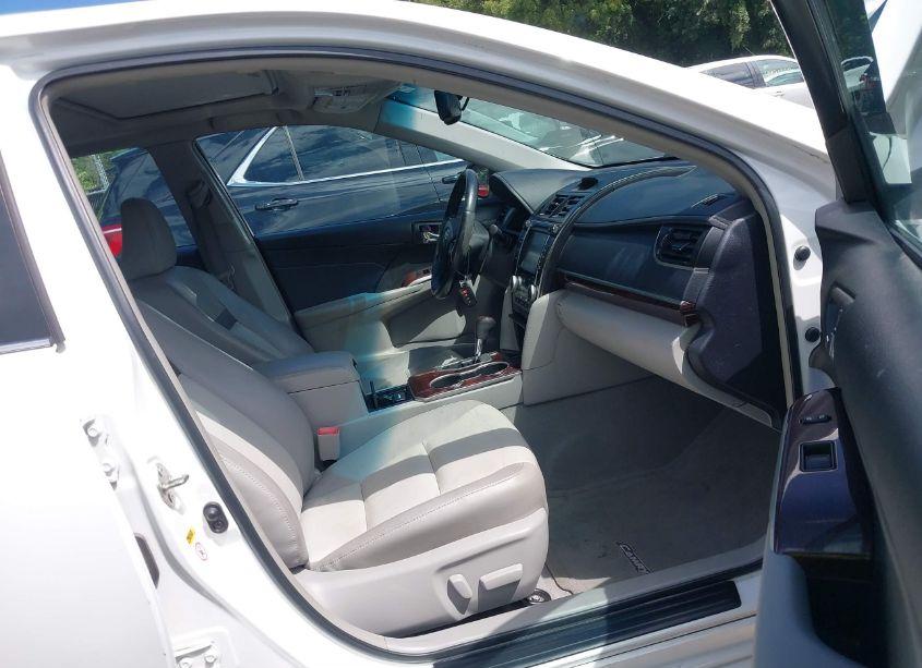 Photo 5 of 2014 Toyota Camry XLE (VIN 4T1BF1FK2EU457975)