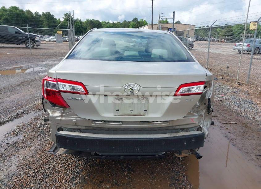 Photo 16 of 2014 Toyota Camry LE (VIN 4T1BF1FK2EU461086)