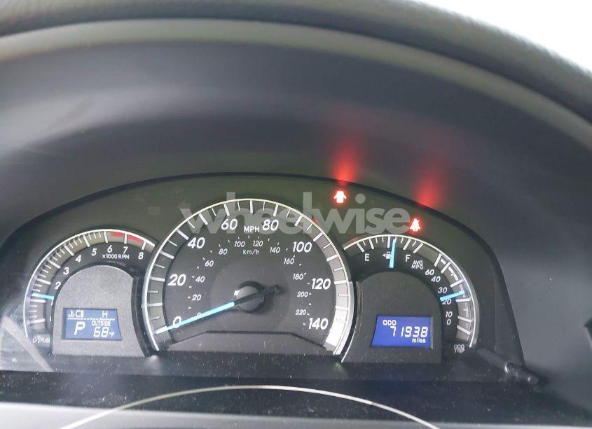 Photo 7 of 2014 Toyota Camry SE (VIN 4T1BF1FK2EU464084)