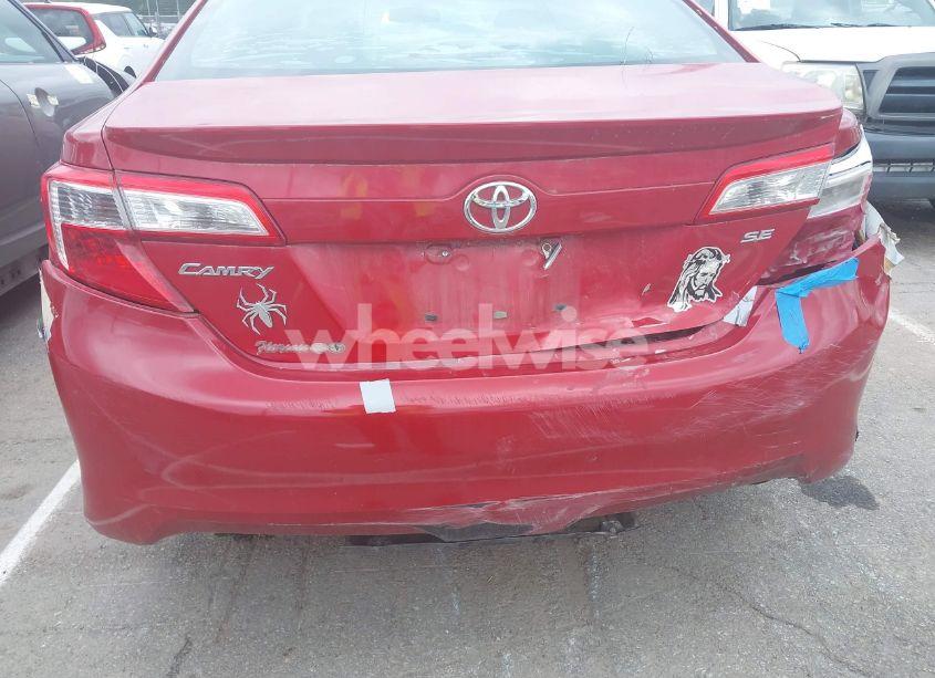 Photo 17 of 2014 Toyota Camry SE SPORT (VIN 4T1BF1FK2EU729103)