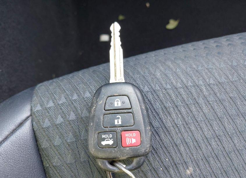 Photo 11 of 2014 Toyota Camry SE (VIN 4T1BF1FK2EU744202)