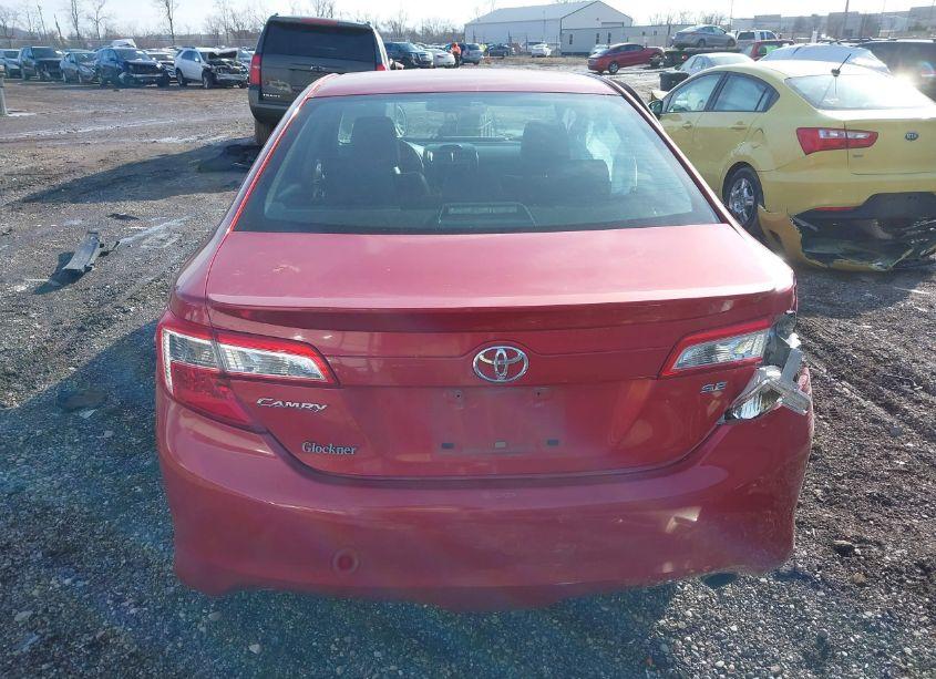 Photo 17 of 2014 Toyota Camry SE (VIN 4T1BF1FK2EU744202)