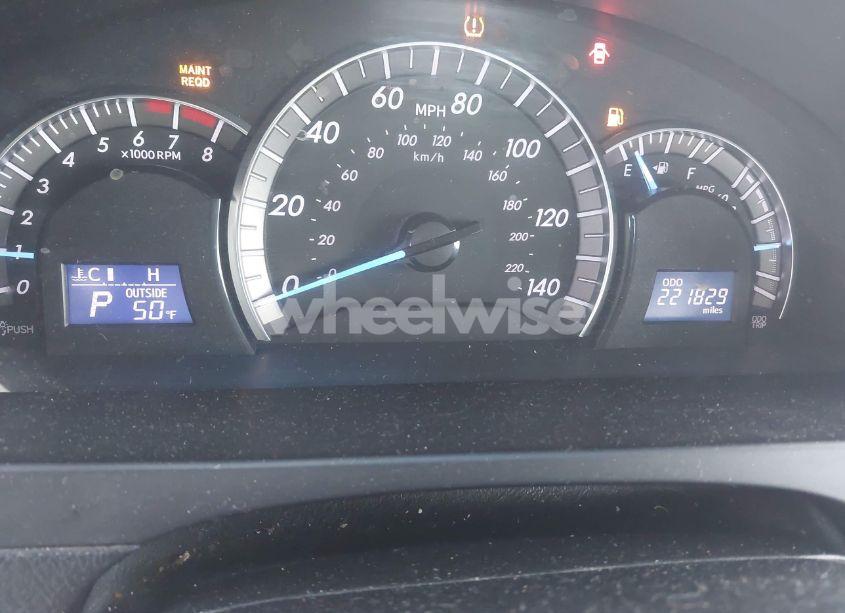 Photo 15 of 2014 Toyota Camry SE (VIN 4T1BF1FK2EU746838)