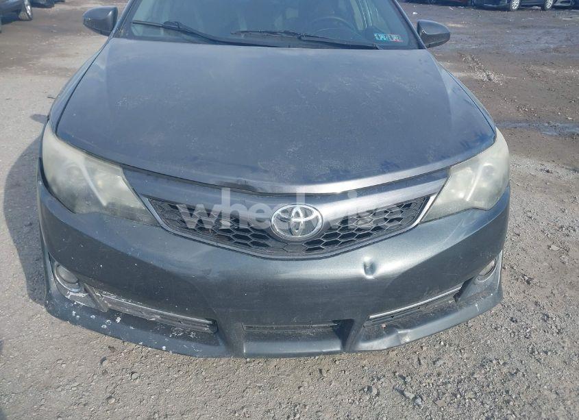 Photo 6 of 2014 Toyota Camry SE (VIN 4T1BF1FK2EU746838)