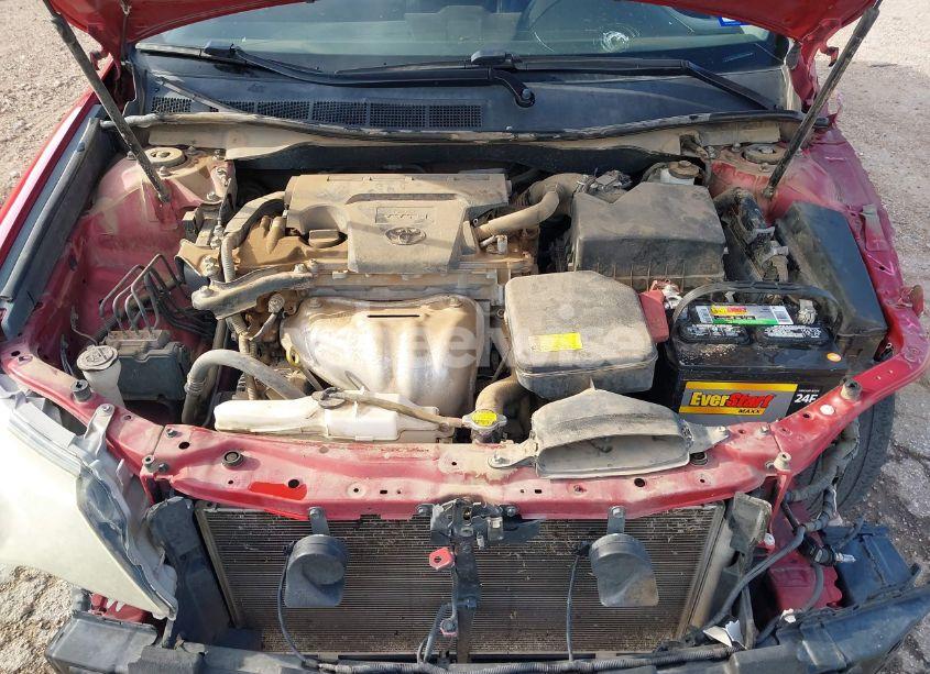 Photo 10 of 2014 Toyota Camry SE (VIN 4T1BF1FK2EU772694)